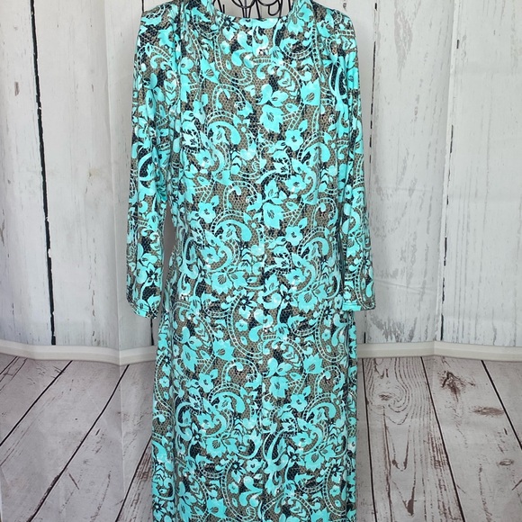 Teal Wrap Dress - Picture 5 of 8
